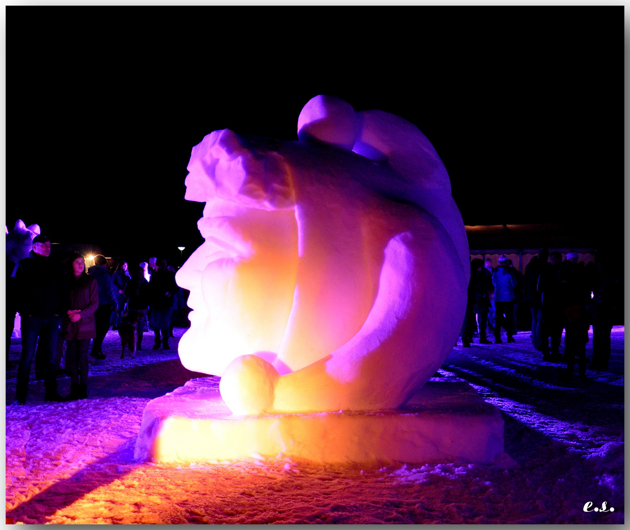  Schneeskulpturen in Bernau.