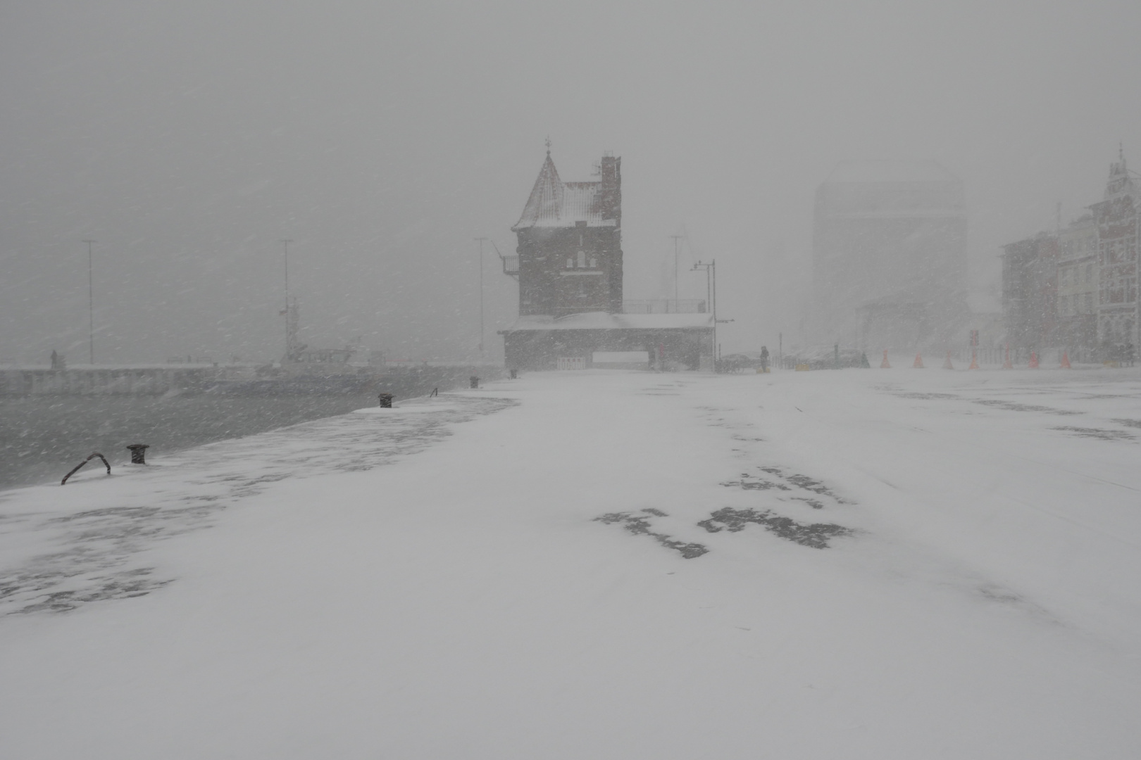 Schneesturm auf der Hafeninsel