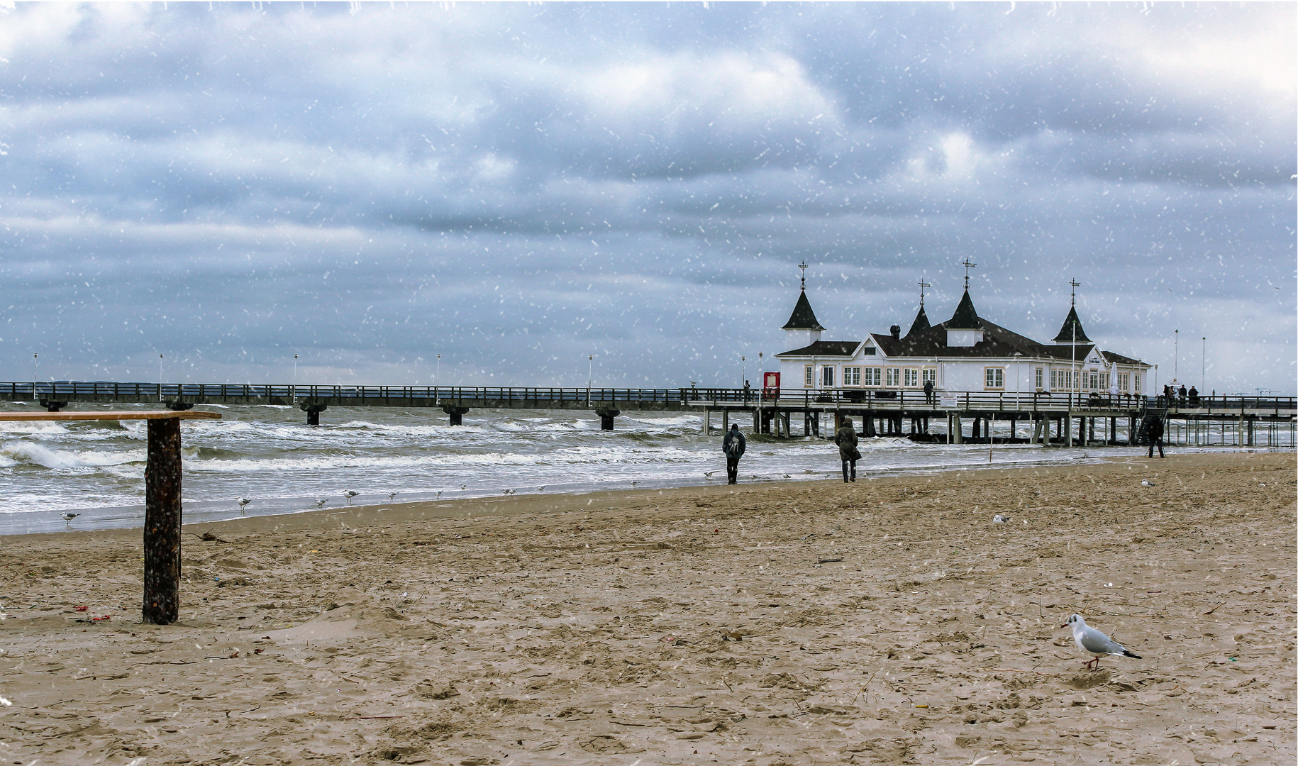 Schneetreiben auf Usedom 2012