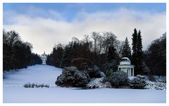 Schneeweiß,...