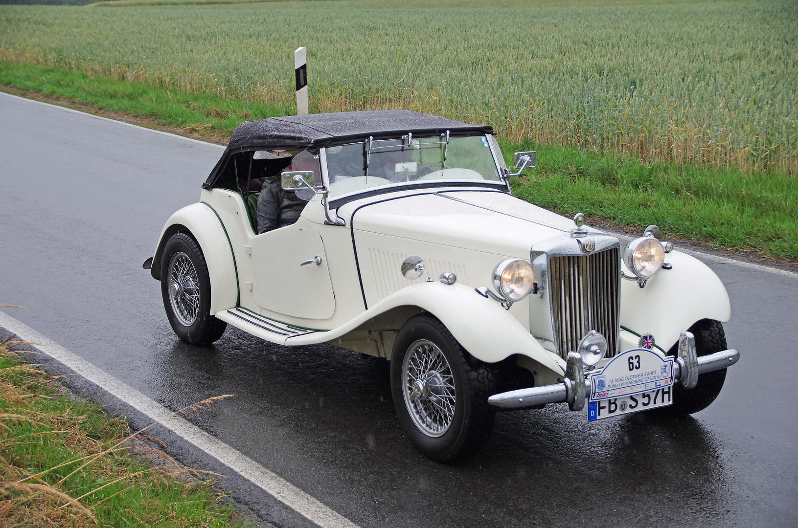 Schneeweißer Traum... MG Roadster