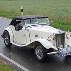 Schneeweißer Traum... MG Roadster