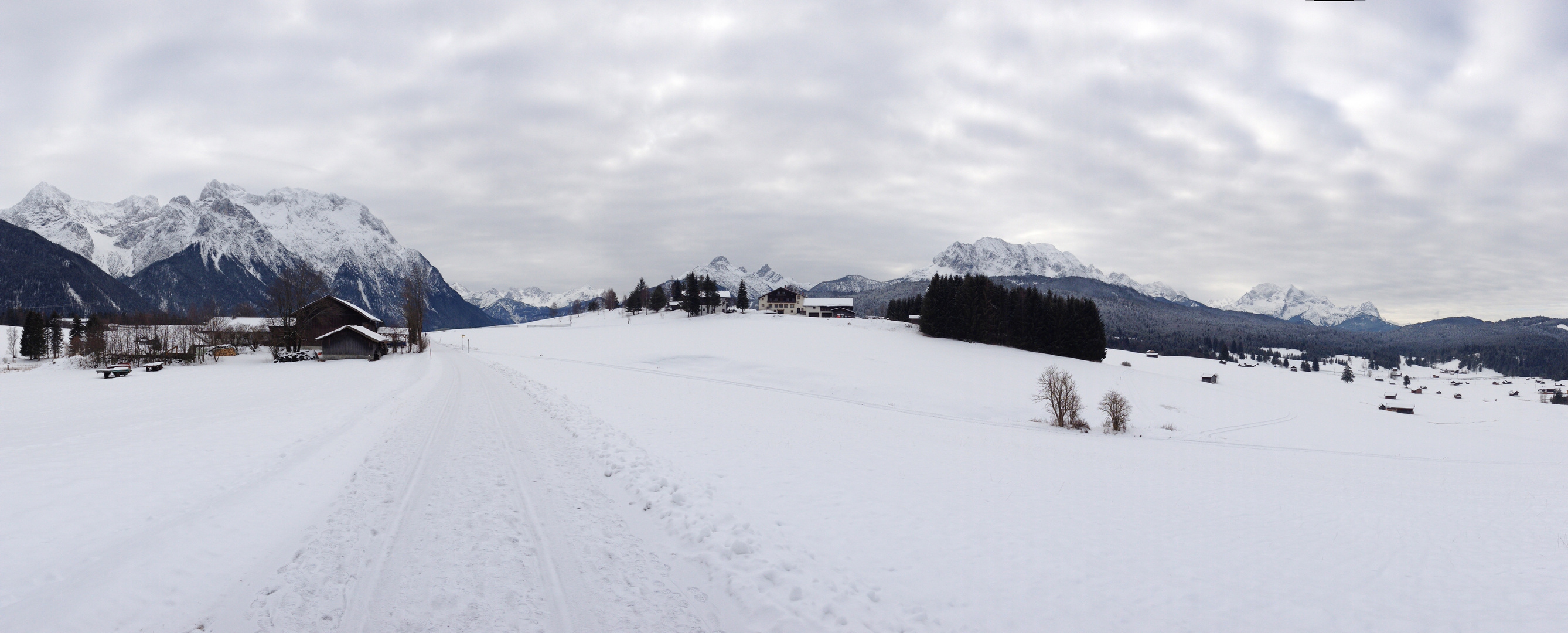 Schneewolken ziehen auf