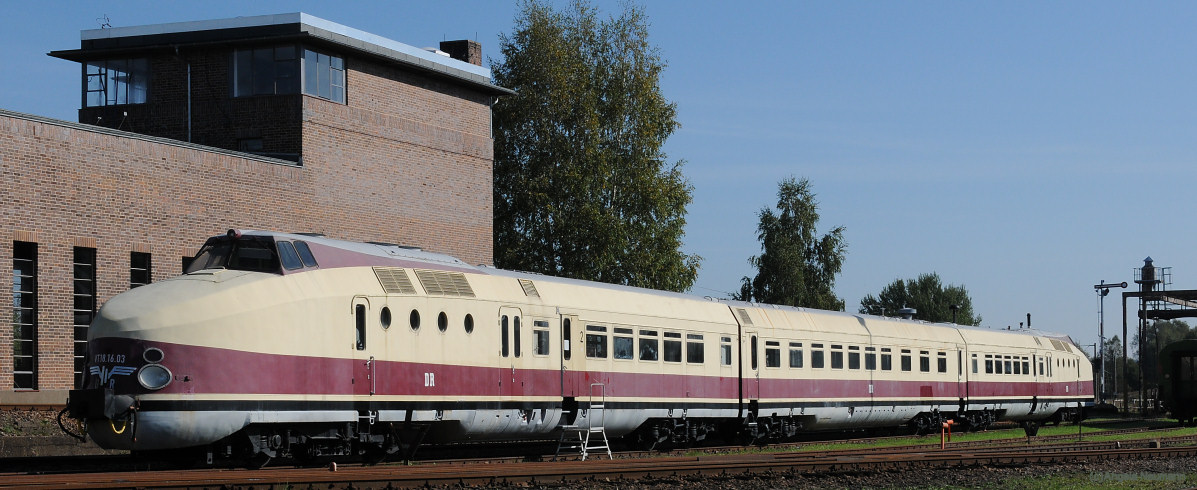 Schnelltriebzug VT 18.16.03