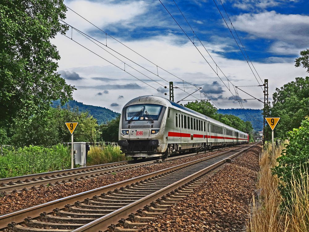 Schnellzug Foto & Bild himmel, eisenbahn, db Bilder auf