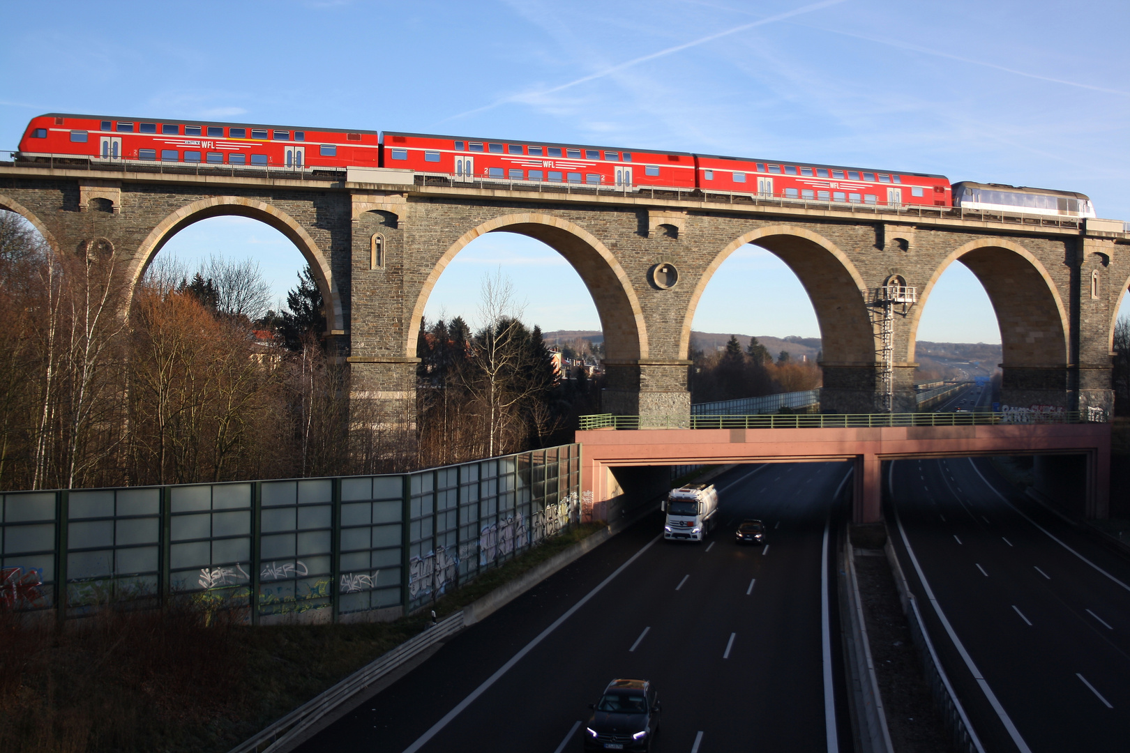 Schnellzug Leipzig - Chemnitz .