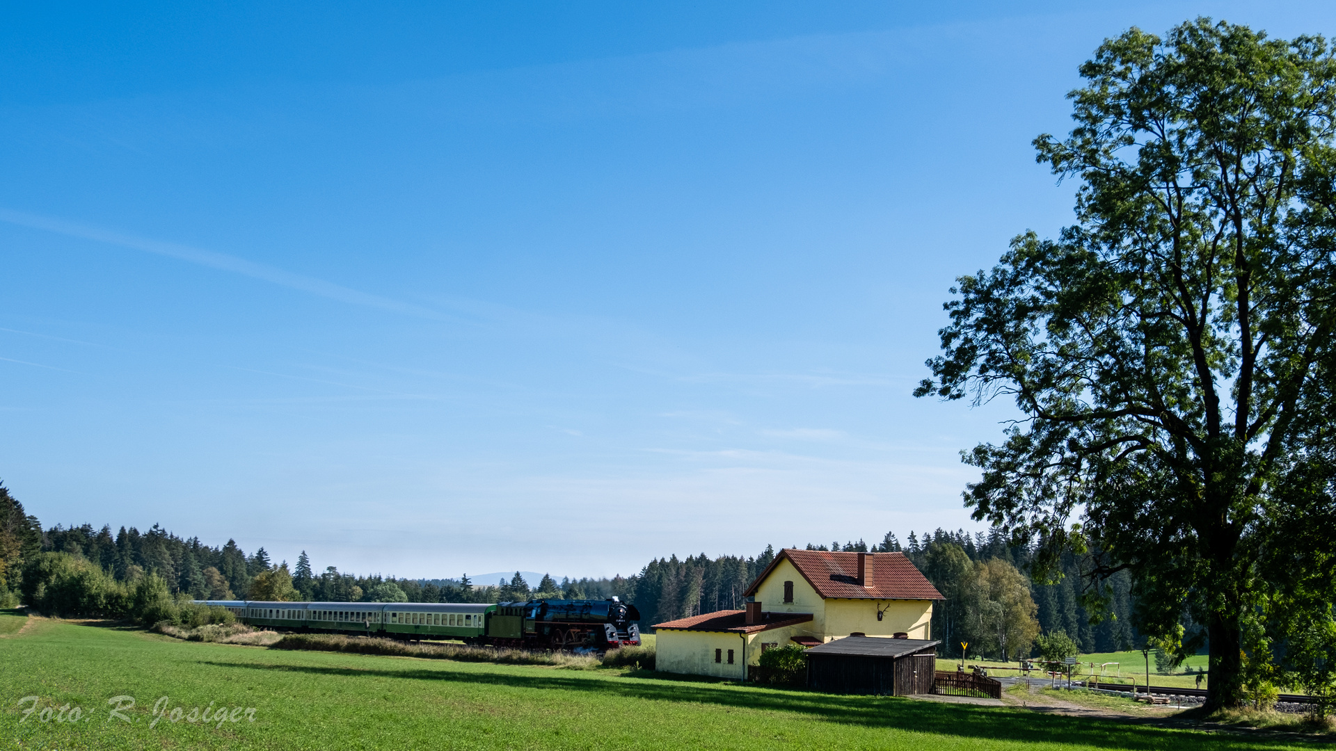 Schnellzugdampf in Oberfranken