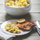 Schnitzel mit Kartoffelsalat