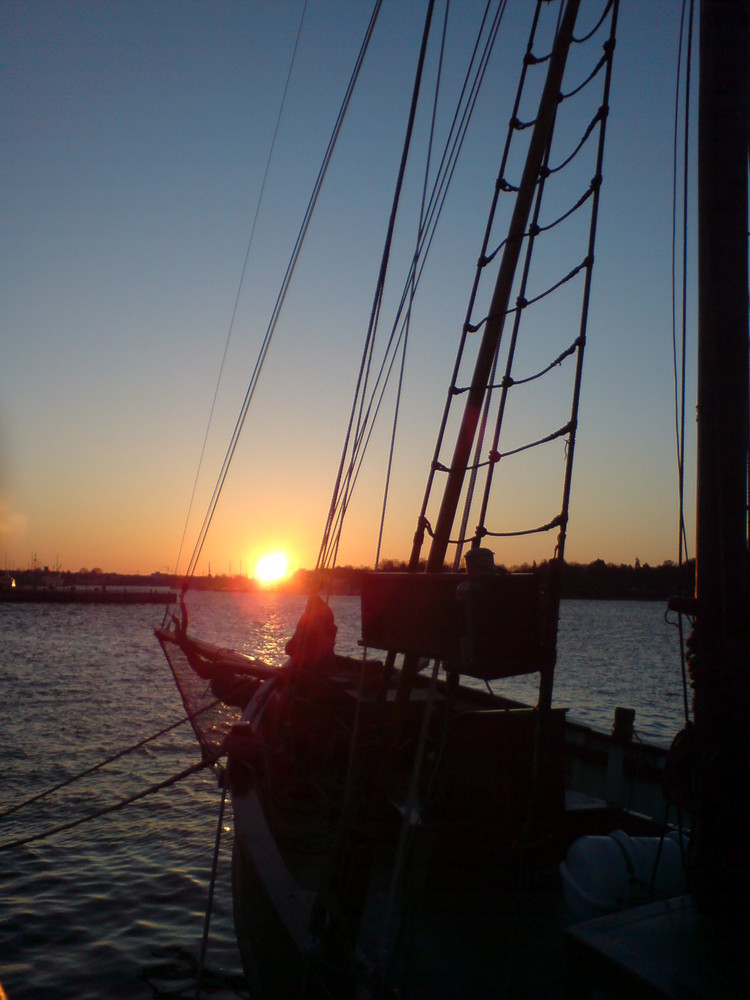 schön abendrot,gut wetterboot