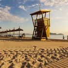 Schön am Strand entlang...