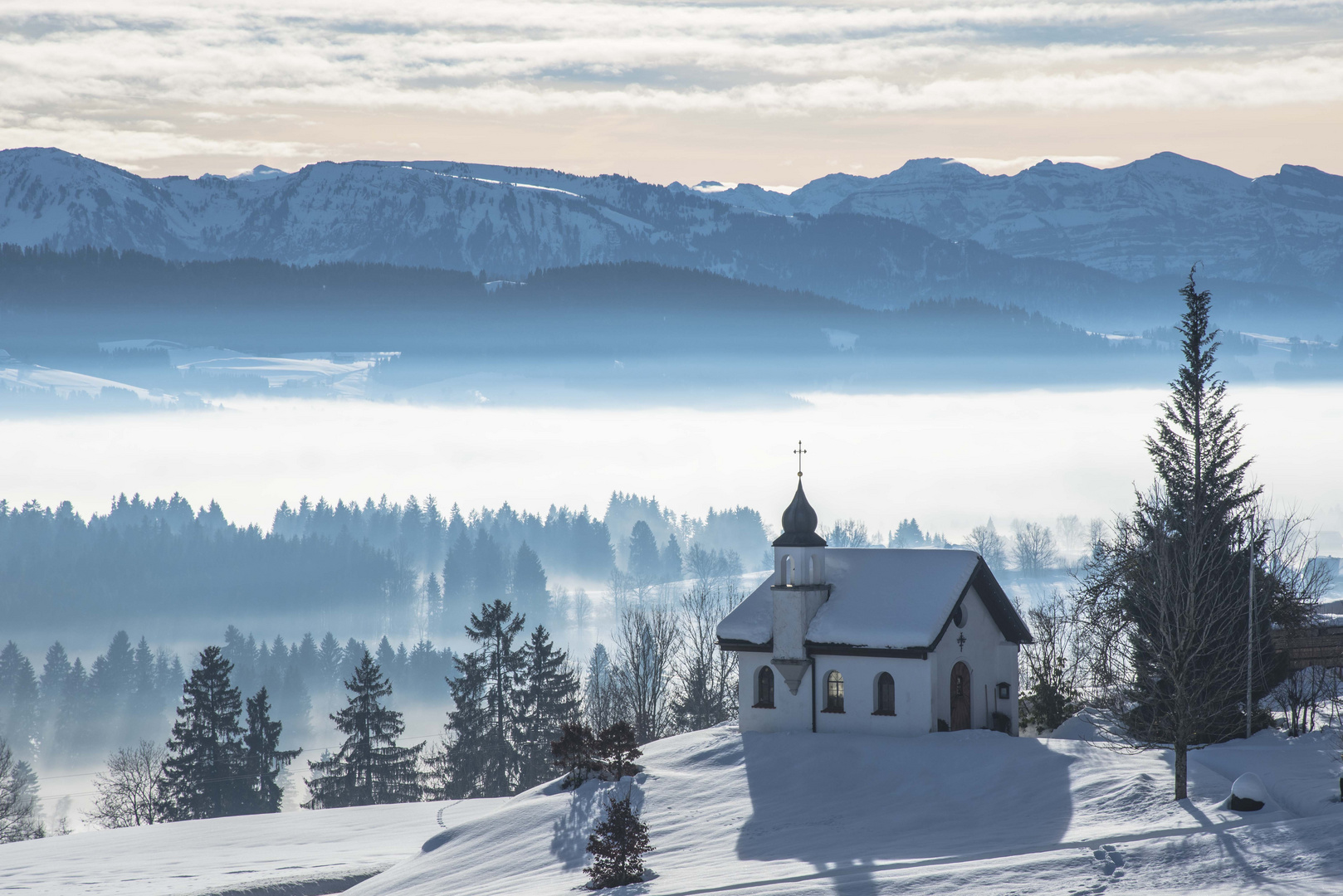 Schön gelegene Kapelle bei uns im Allgäu