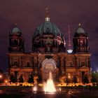 Schön schaut auch der Berliner Dom nachts aus...