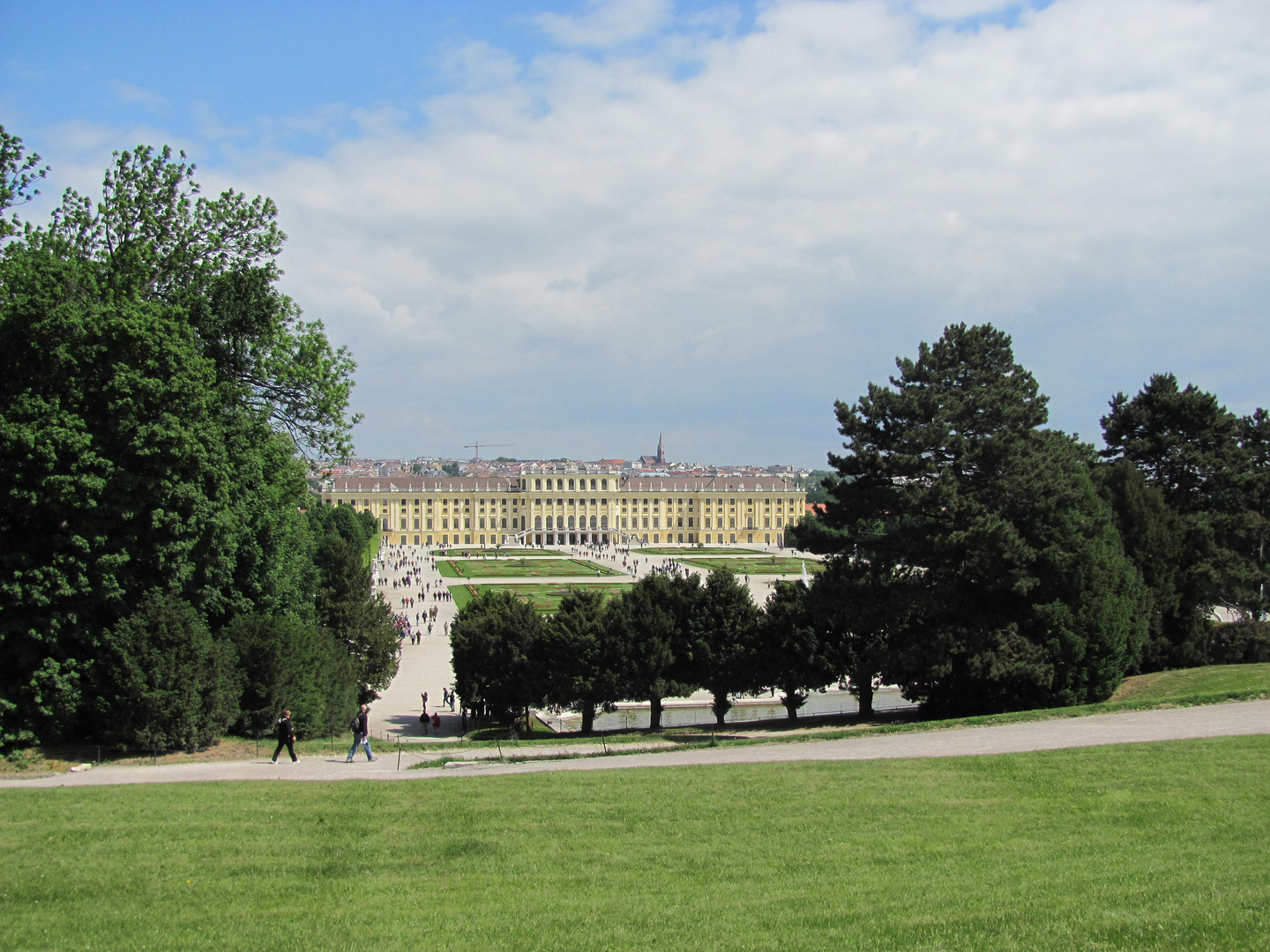 SCHOENBRUNN