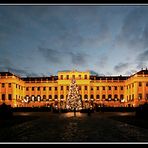 Schönbrunn am Abend