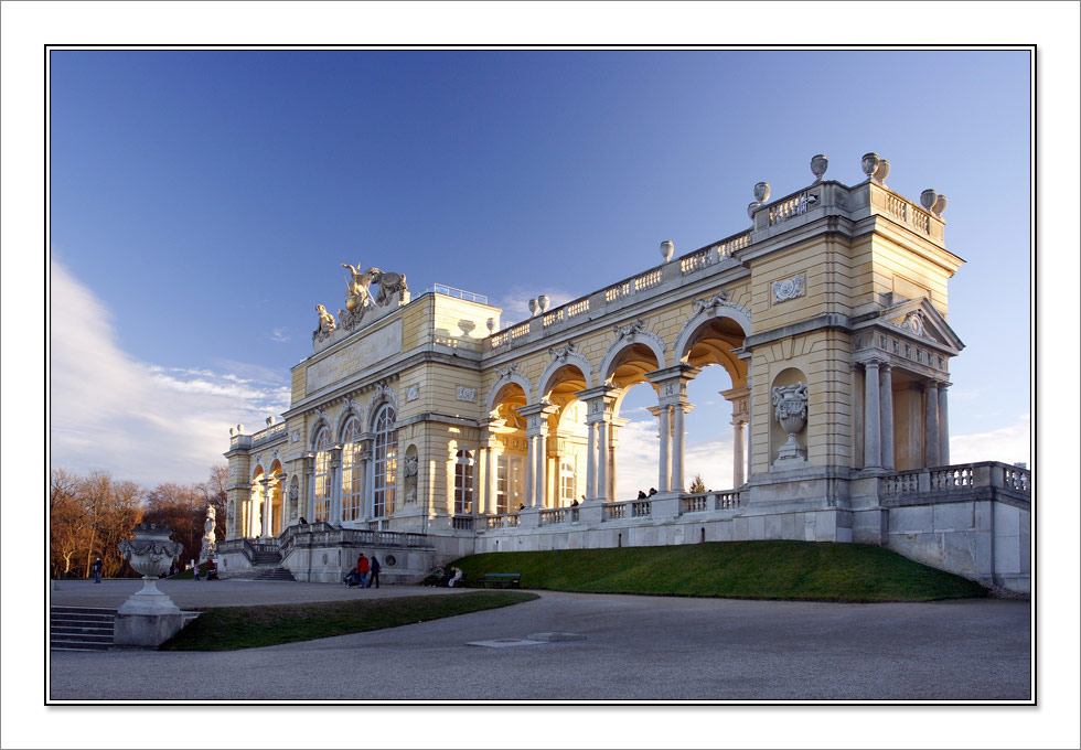 schoenbrunn [ I ]