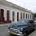 schöne alte Autos in Cienfuegos