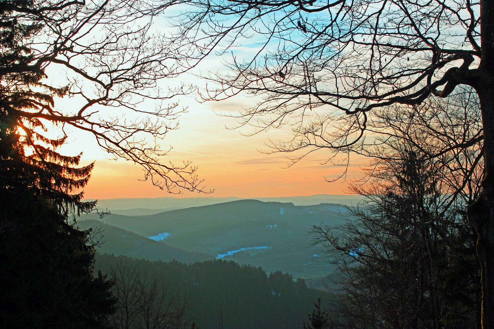 Schöne Aussicht abends von der Eisenstraße