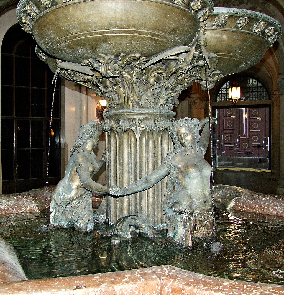 Schöne Brunnen-2