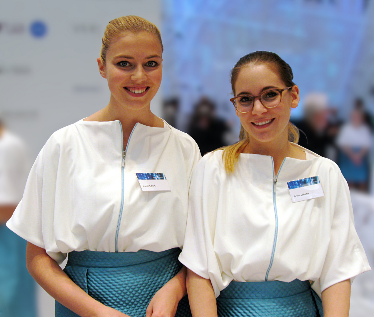 Schöne CeBIT Hostessen