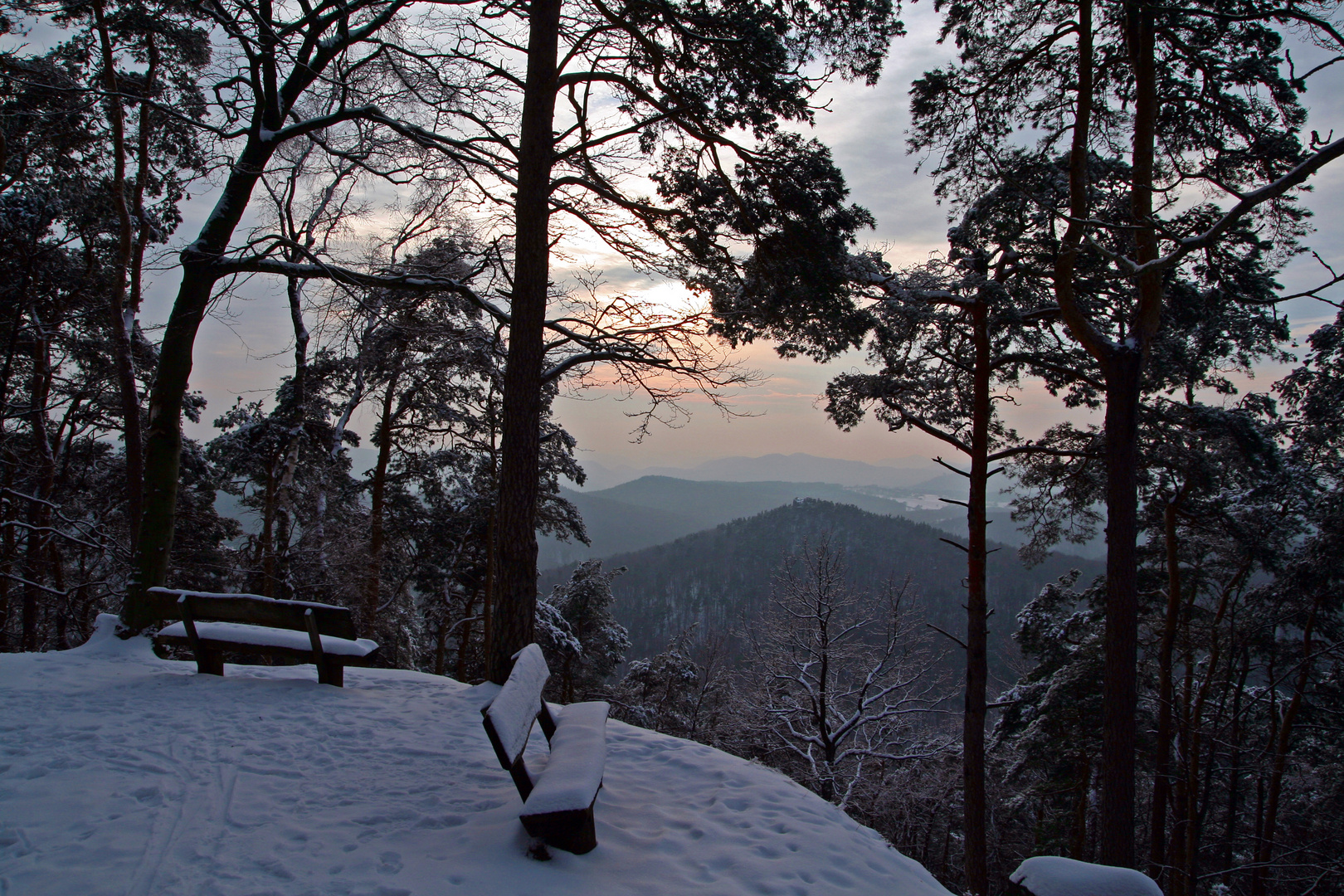 Schöne Südpfalz, Blick vom Schletterberg ins Wasgau