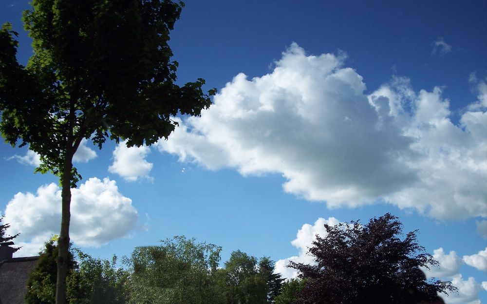 Schöne Wolkenbildung