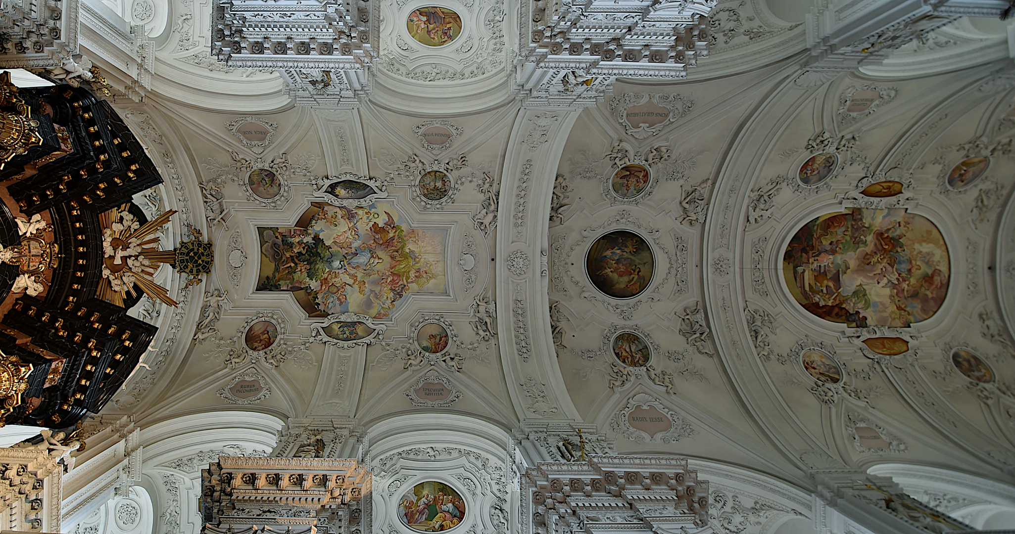 Schönenbergkirche Ellwangen Chor Blick nach oben