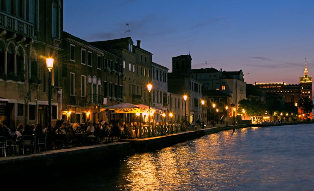 Schöner Abend in Venedig