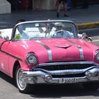 Schöner alter Pontiac in La Habana 