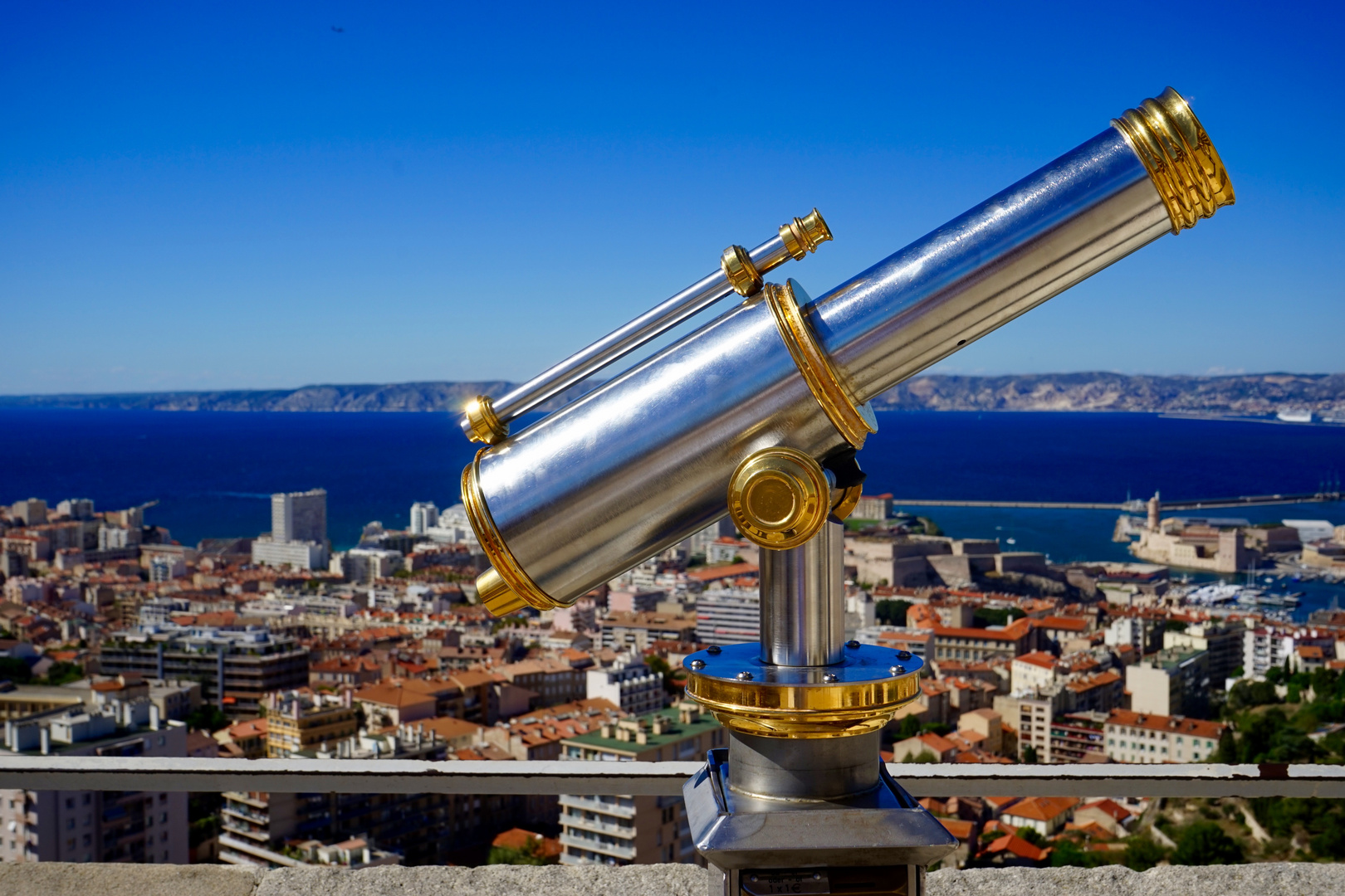 Schöner Ausblick auf Marseille von Montmartre Marseille