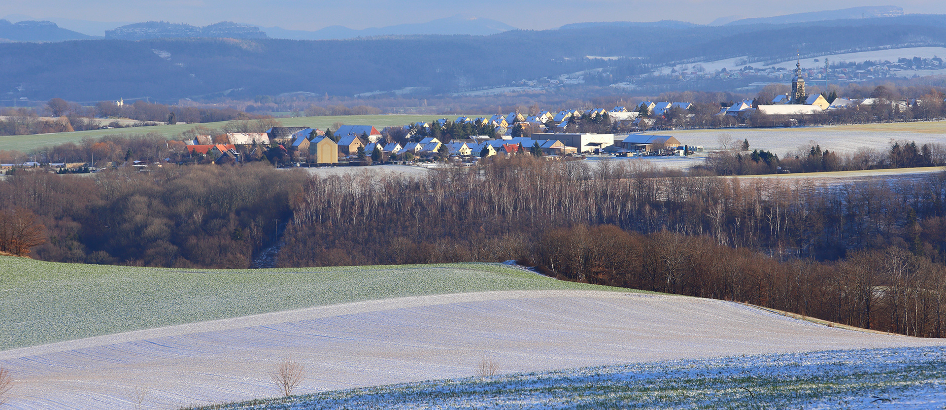 Schöner Blick über das Müglitztal nach Burghartswalde...