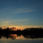 Schöner Herbst Sonnenuntergang