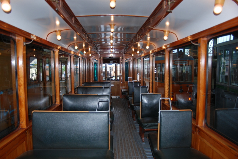 schöner Straßenbahnwagen im Museum Wuppertal