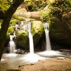 Schöner Wasserfall in Langzeitbelichtung