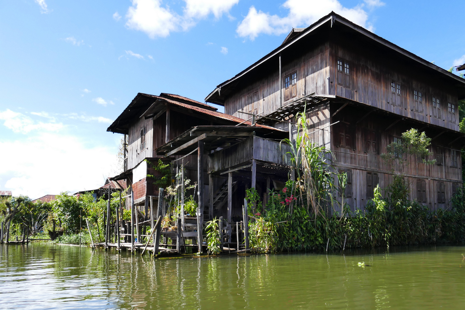 ...schöner wohnen am Inle See...