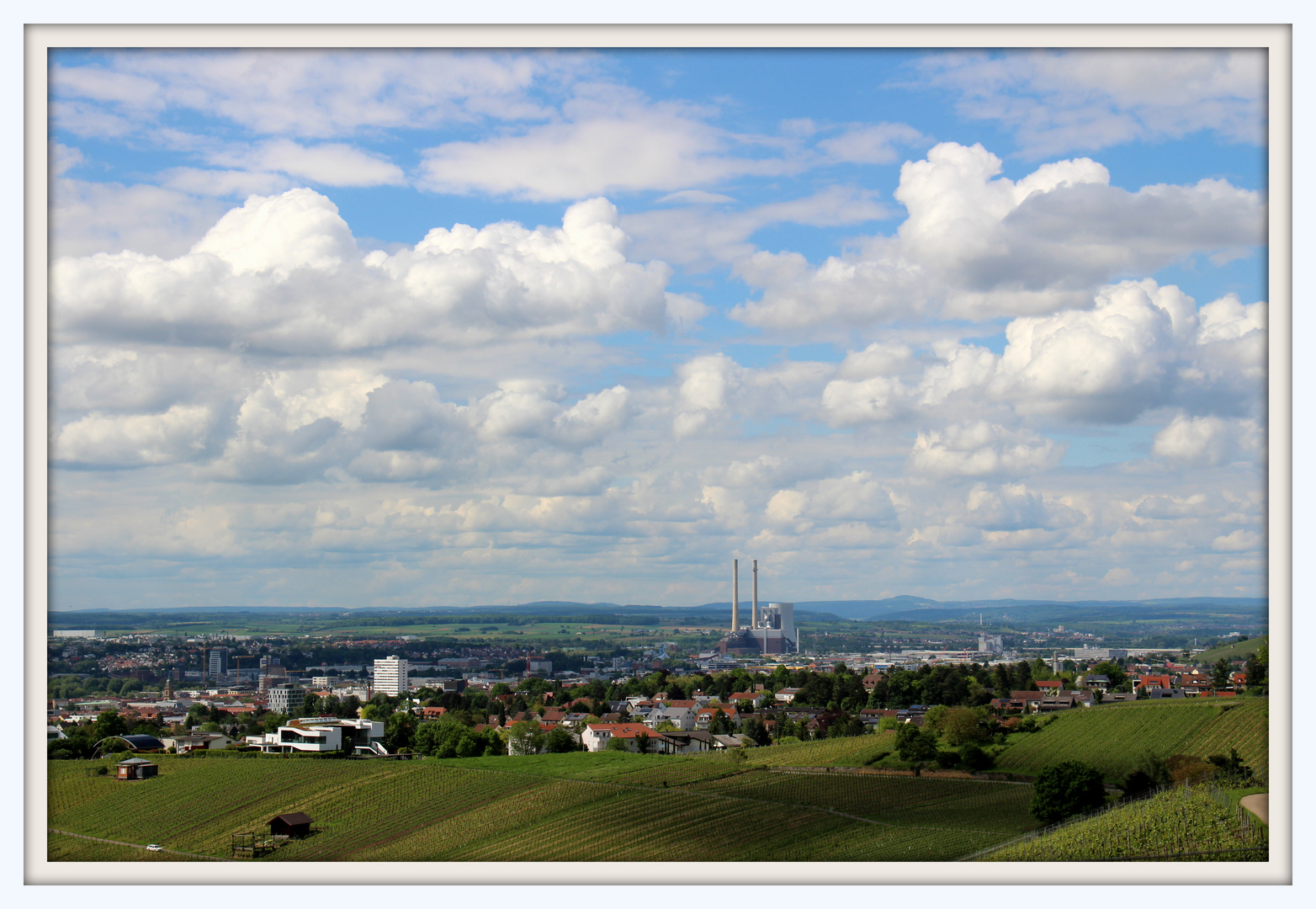 Schöner Wolkenhimmel über Heilbronn