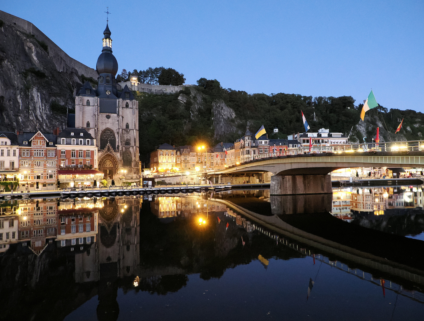 Schönes Dinant am Abend … 