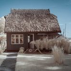 Schönes Haus auf Hiddensee in Infrarot