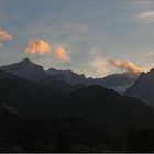 Schönwetterwolken über dem Zugspitzpanorama!