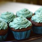 Schokocupcakes mit Limetten Vanille Frosting