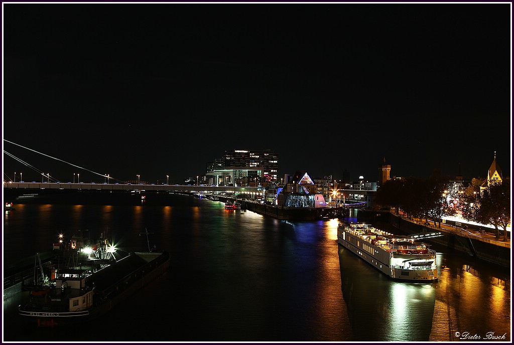 Schokoladenmuseum und Rheinauhafen