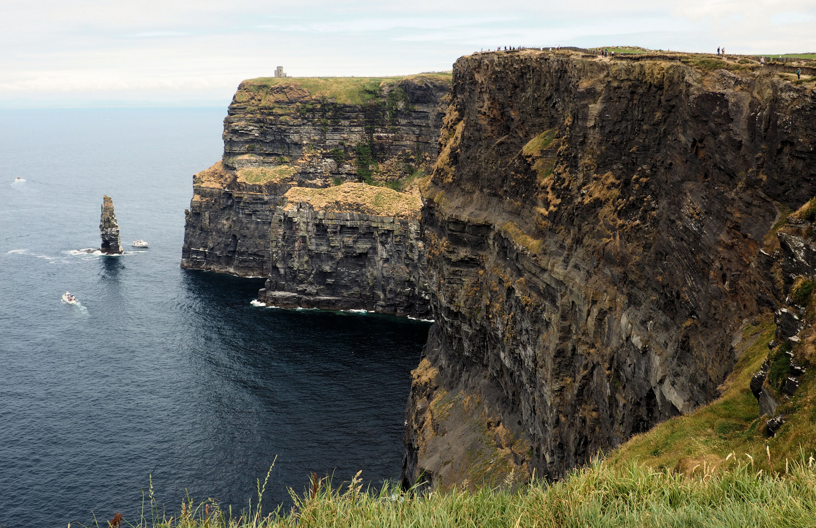 Schon  beeindruckend...! Cliffs of Moher...