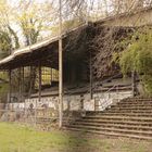 schon lange ist der Jubel auf der Tribüne verhallt.