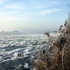 Schon reichlich Eis auf der Elbe bei Geesthacht