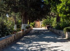 schon wieder ein klostergartenzugang...