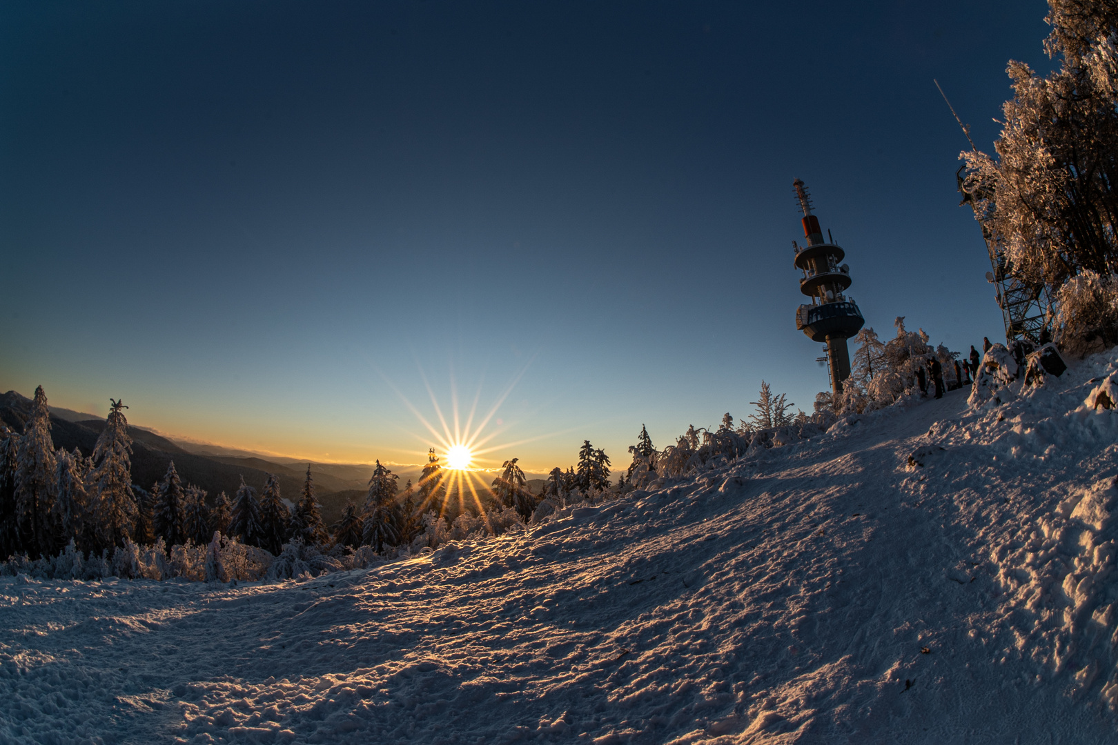 Schon wieder ein Sonnenaufgang auf meinem Hausberg Hochblauen  :-)