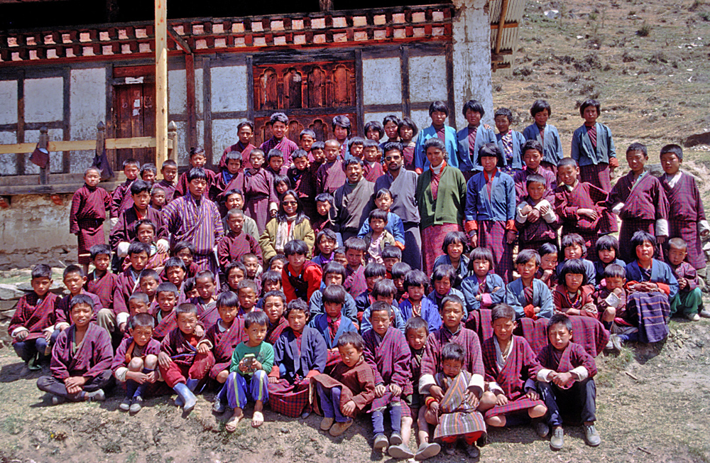 School pupils group photo