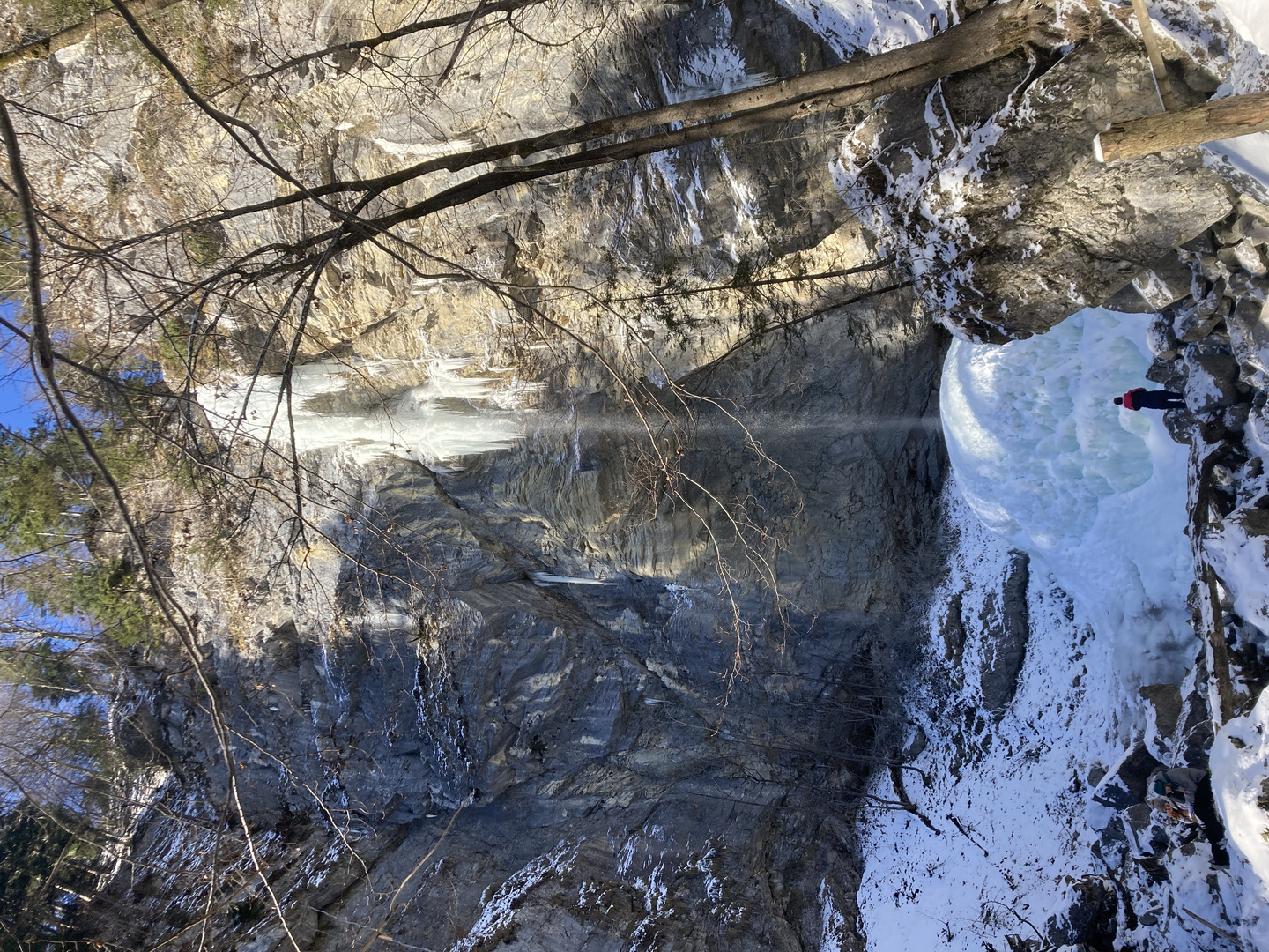 Schoßrinn Wasserfall gefroren