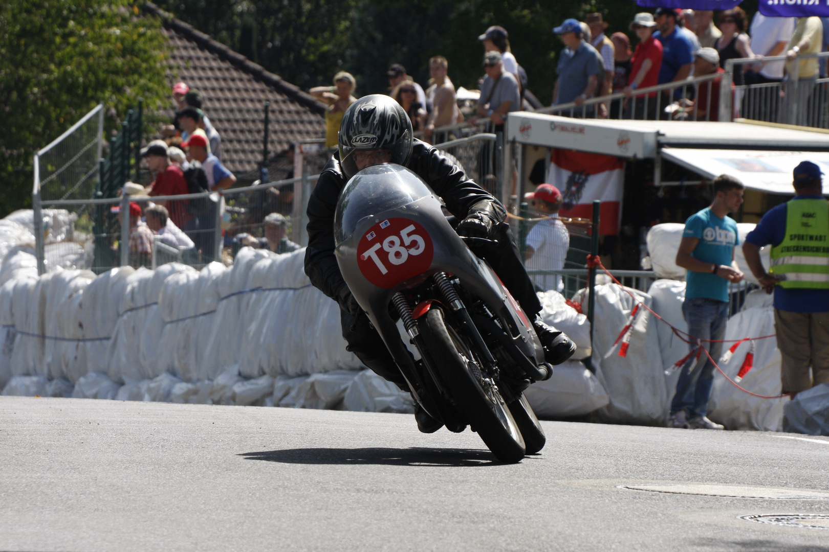 Schottenring 2012 - Manuel Riedel auf Honda CB 250