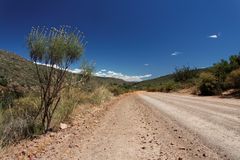 Schotterstraßein den Cederbergen Südafrika