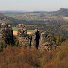 Schrammsteine in der Sächsischen Schweiz vom oberen Teil des Jägersteiges aus